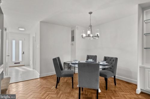 4341 Embassy Park Dr, Washington DC 20016-3607 exterior