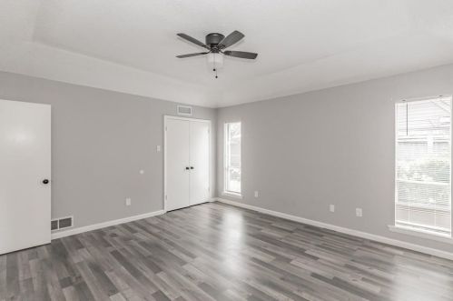 7609 Dentcrest Dr, Dallas TX 75254-8025 exterior