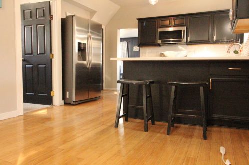 3252 14th St, Milwaukee, WI 53206-2852