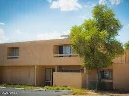 2672 43rd Ave, Phoenix AZ 85009-1075 exterior