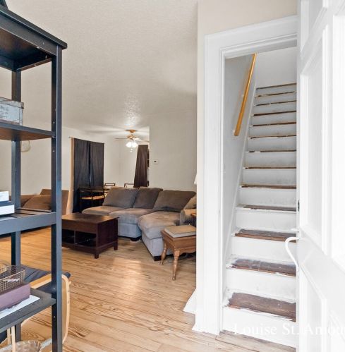 35 Maplewood Ave, Meskegon MI  49444-3045 exterior