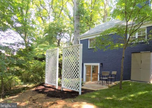 10 Eastmoor Dr, Silver Spring MD  20901-1935 exterior