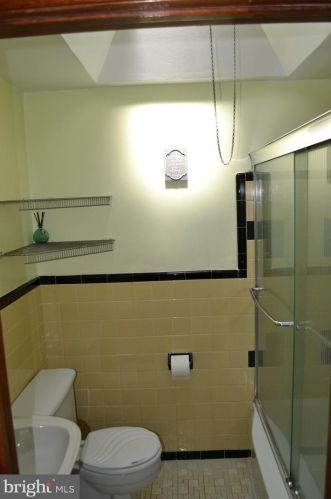 1017 Poplar Ave, Manor PA 19036-1123 exterior