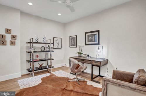 1337 Massachusetts Ave, Washington DC  20003-1540 exterior