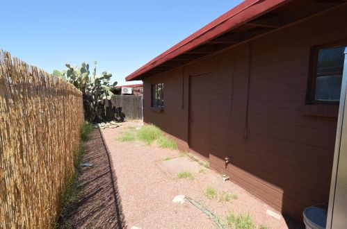 2937 Flanwill Blvd, Tucson AZ 85716-1938 exterior