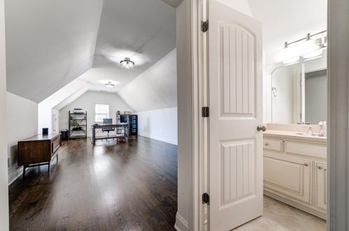 2771 Point Overlook, Gainesville GA 30501-1253 exterior