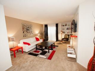 11025 51st St, Phoenix AZ  85044-1726 exterior