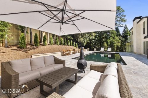 65 Barbara Ln, Atlanta GA  30327-3319 exterior