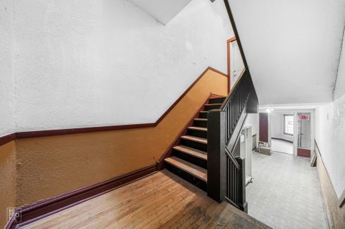 4039 Van Buren St, Chicago IL 60624-2747 exterior