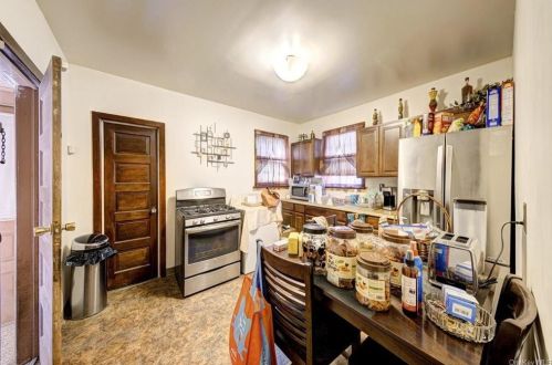 114 Thompson St, Poughkeepsie NY 12601-2621 exterior