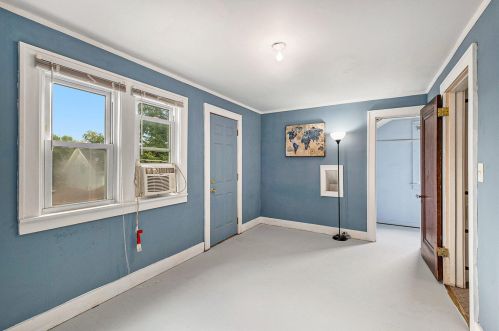 1535 Jennette, Grand Rapids MI 49504-3023 exterior