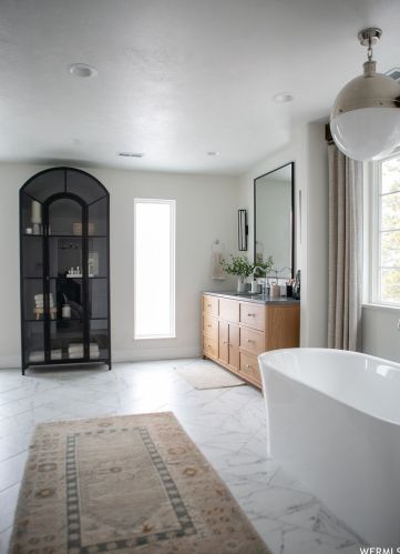 8967 Cobble Canyon Ln, Sandy UT 84093-3813 exterior