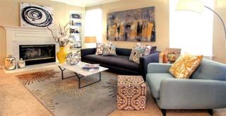 1901 Augusta Dr, Houston TX  77057-3701 exterior