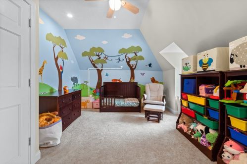 603 Saint Clair St, Pittsburgh PA 15206-3614 exterior