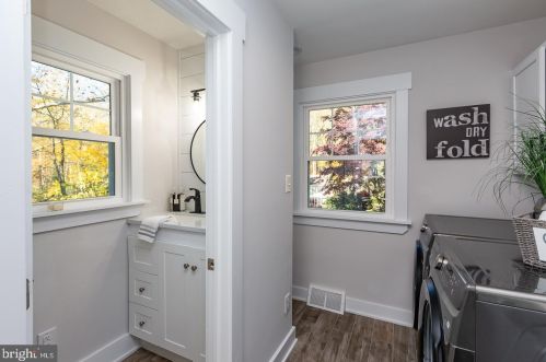 61 Chapel Hl Rd, Media PA 19063-4311 exterior