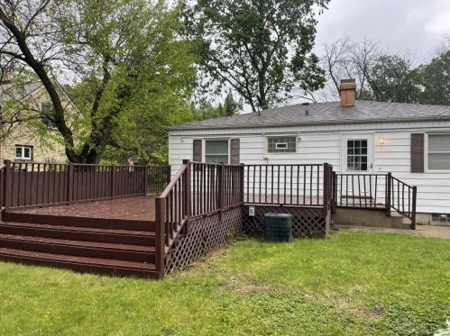 6857 44, Milwaukee WI 53223-5301 exterior