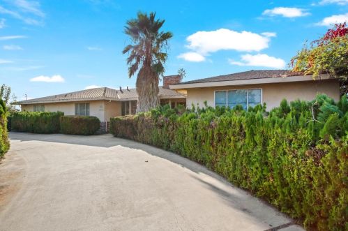 2507 Golf Rd, Turlock CA 95380-9748 exterior