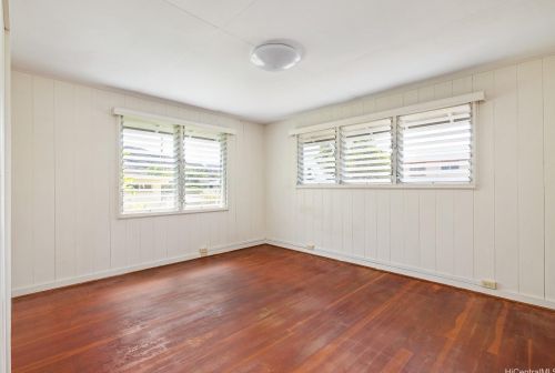 370 Elelupe Rd, Honolulu HI 96821-2248 exterior