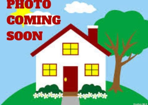 873 Cherry Ln, Valley Stream, NY 11581-2722
