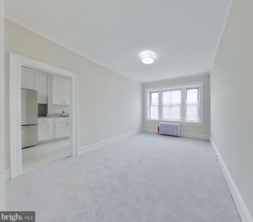 135 56 St, Philadelphia PA 19131-1310 exterior