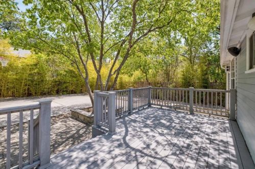 1901 David St, Austin TX 78705-4666 exterior