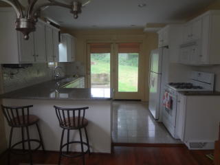 3914 Dalewood St, Pittsburgh PA  15227-3424 exterior