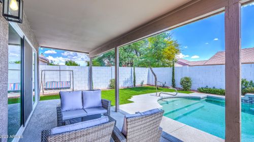 4333 Angela Dr, Phoenix AZ  85032-2282 exterior