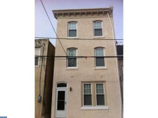 166 Krams Ave, Philadelphia PA  19127-2011 exterior
