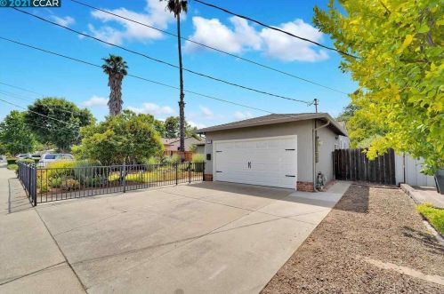 1255 Coventry Rd, Concord, CA 94518-1442