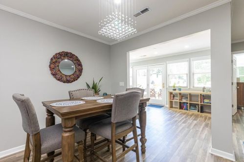 82 Dunwoody Spg, Atlanta GA 30328-4529 exterior