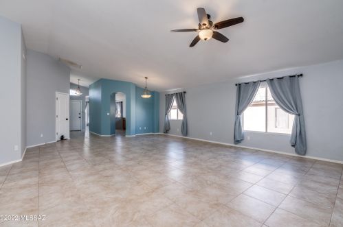 2143 Calle Campana De Plata, Tucson AZ  85745-1800 exterior