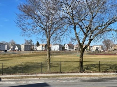 143 Providence St, Worcester MA 01604-5417 exterior