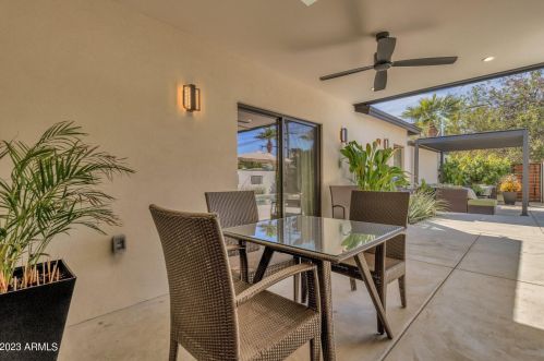 1812 11th Ave, Phoenix AZ  85007-1714 exterior