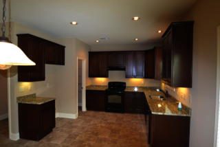 987 Pine Ln, Lawrenceville GA  30043-3812 exterior