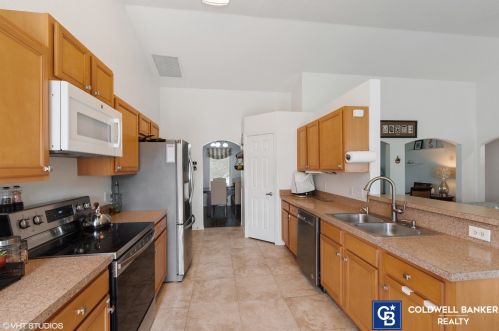 1202 Albenga Ave, Fort Pierce FL  34953-5029 exterior