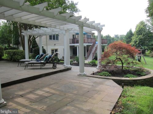 15173 Sapling Rdg Dr, Dayton MD 21036-1259 exterior