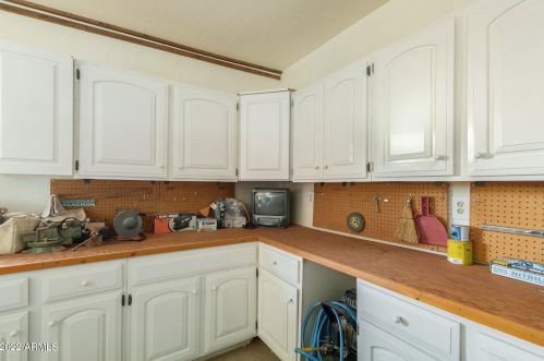 50608 33rd Ave, Phoenix AZ 85041-6330 exterior