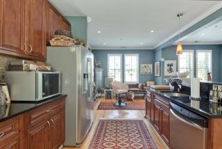 3727 9th St, Washington DC  20010-1501 exterior