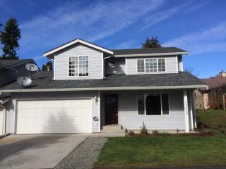 17526 North Rd, Bothell WA  98012-9106 exterior