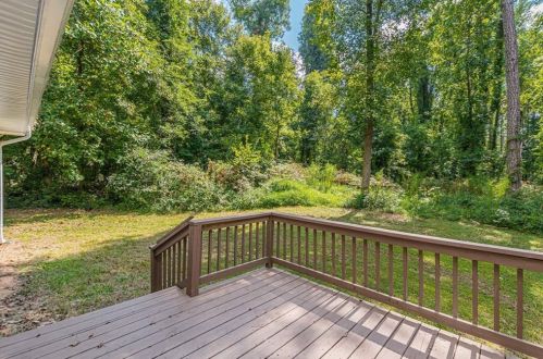 3250 Mount Gilead Rd, Atlanta GA  30311-5202 exterior