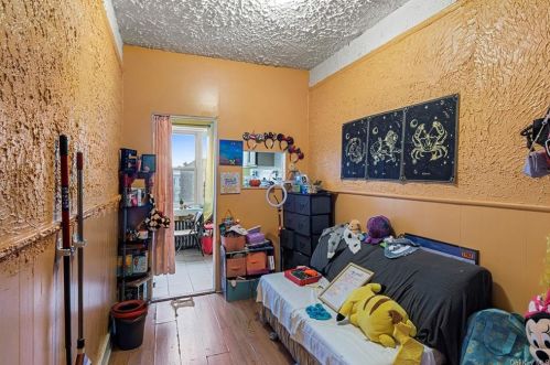 1323 Commonwealth Ave, Bronx NY 10473-3603 exterior