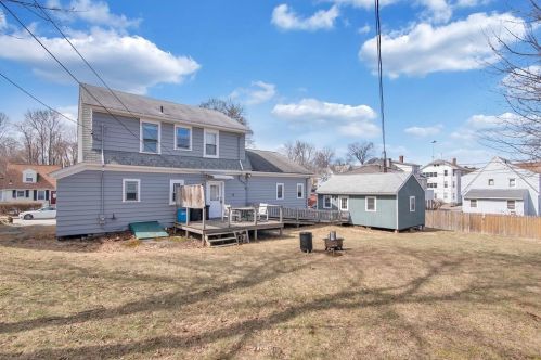 13 Ashwood St, Worcester MA 01604-3831 exterior