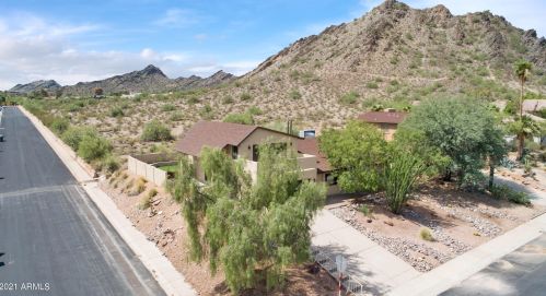 2239 Cortez St, Phoenix AZ  85029-3638 exterior