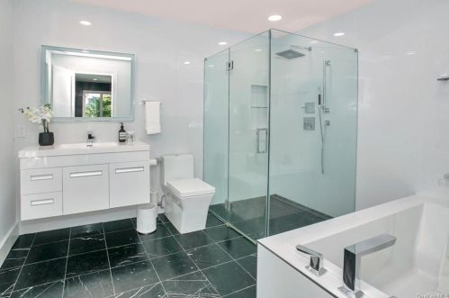 39 Windmill Rd, Armonk NY 10504-2833 exterior