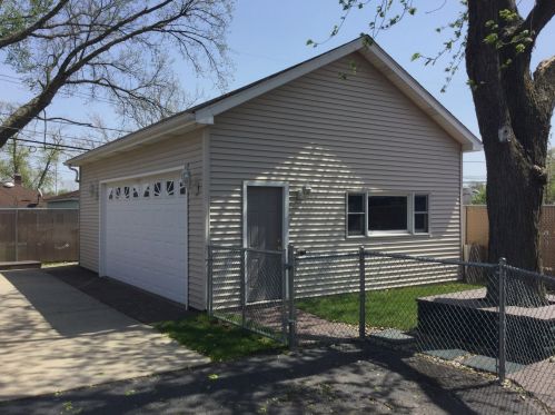 11719 Kedzie Ave, Chicago IL  60803-4515 exterior