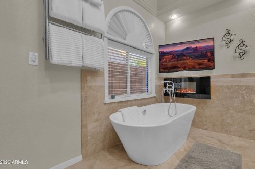 5361 Linda Ln, Chandler AZ 85226-1644 exterior