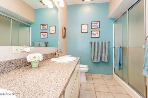 735 Los Opalos, Green Valley AZ 85614-2312 exterior