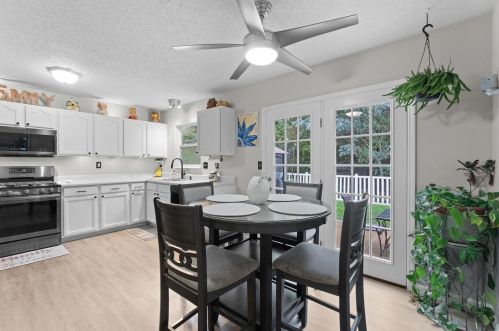 908 Falcon Dr, Imperial MO 63052-1747 exterior