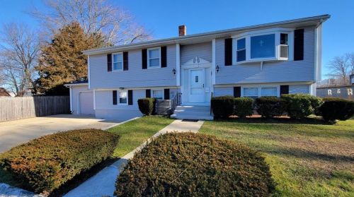 27 Columbus Ave, Providence, RI 02911-2401