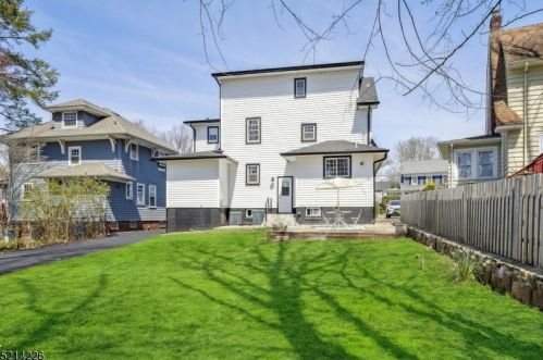 28 Courter Ave, Maplewood NJ  07040-2817 exterior